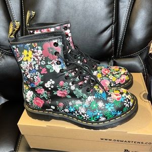 Dr. Martens 1460 Pascal Floral MashUp boots